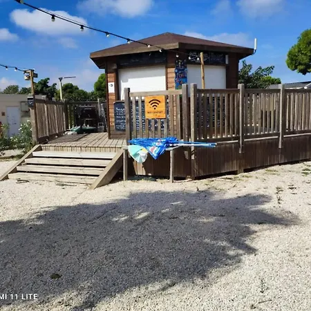 Camping Mobilhome 3 6 Personnes Pres De La - Novela - Frederic Et Sandra *