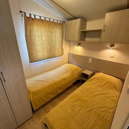 Mobilhome 3 6 Personnes Pres De La - Novela - Frederic Et Sandra 营地 *